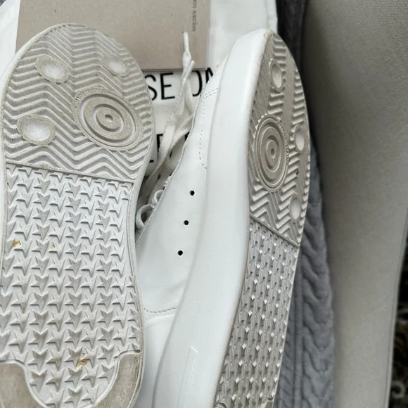 Golden Goose White Sneakers with Silver Details - Picture 5 of 10